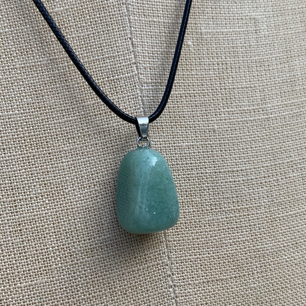 Handmade Genuine Stone Chunk Amulet Necklace - Picture 14 of 15